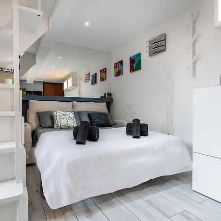 Appartamento Duomo In 8 Stops Deluxe Loft